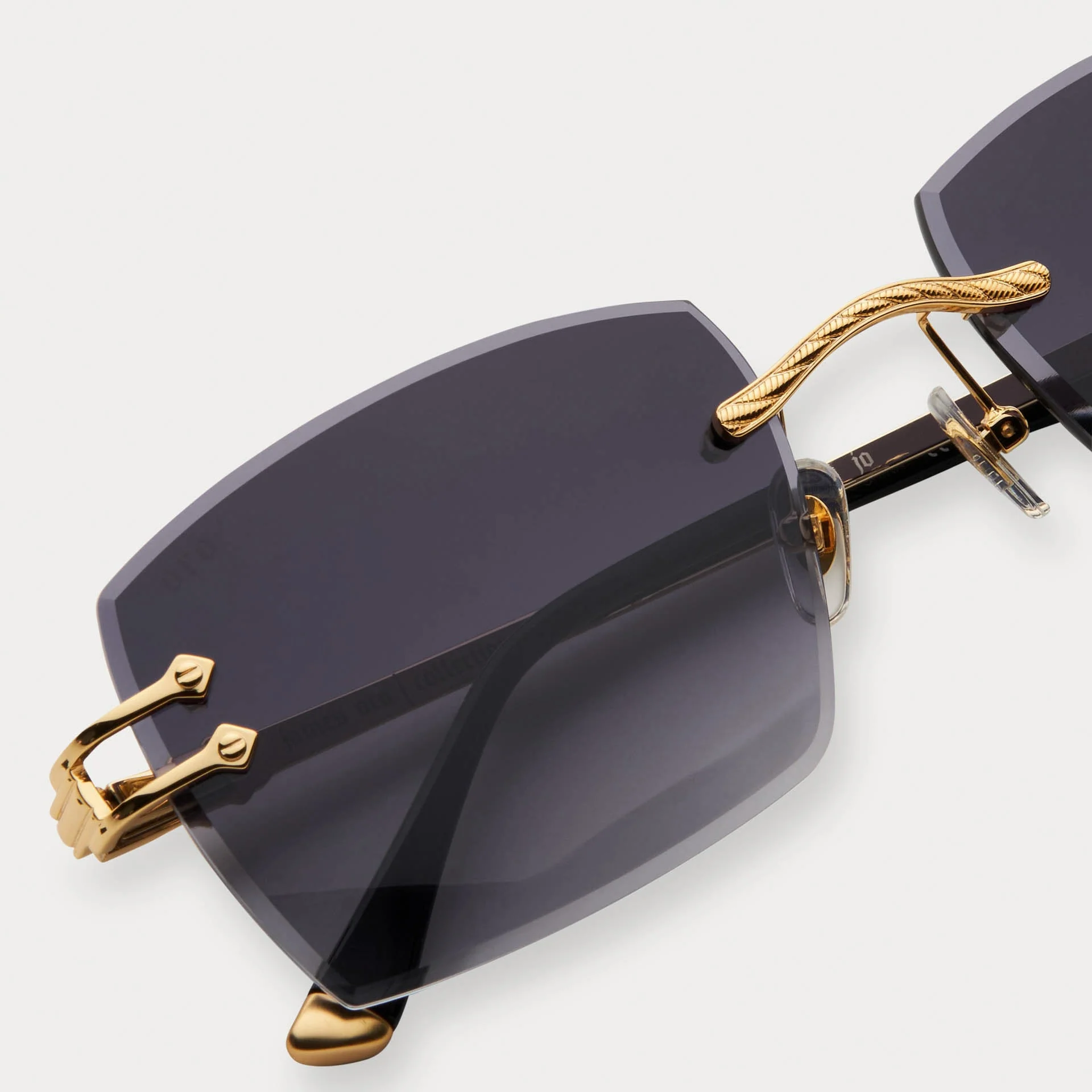 BLACK TINT GRAIL - Image 6