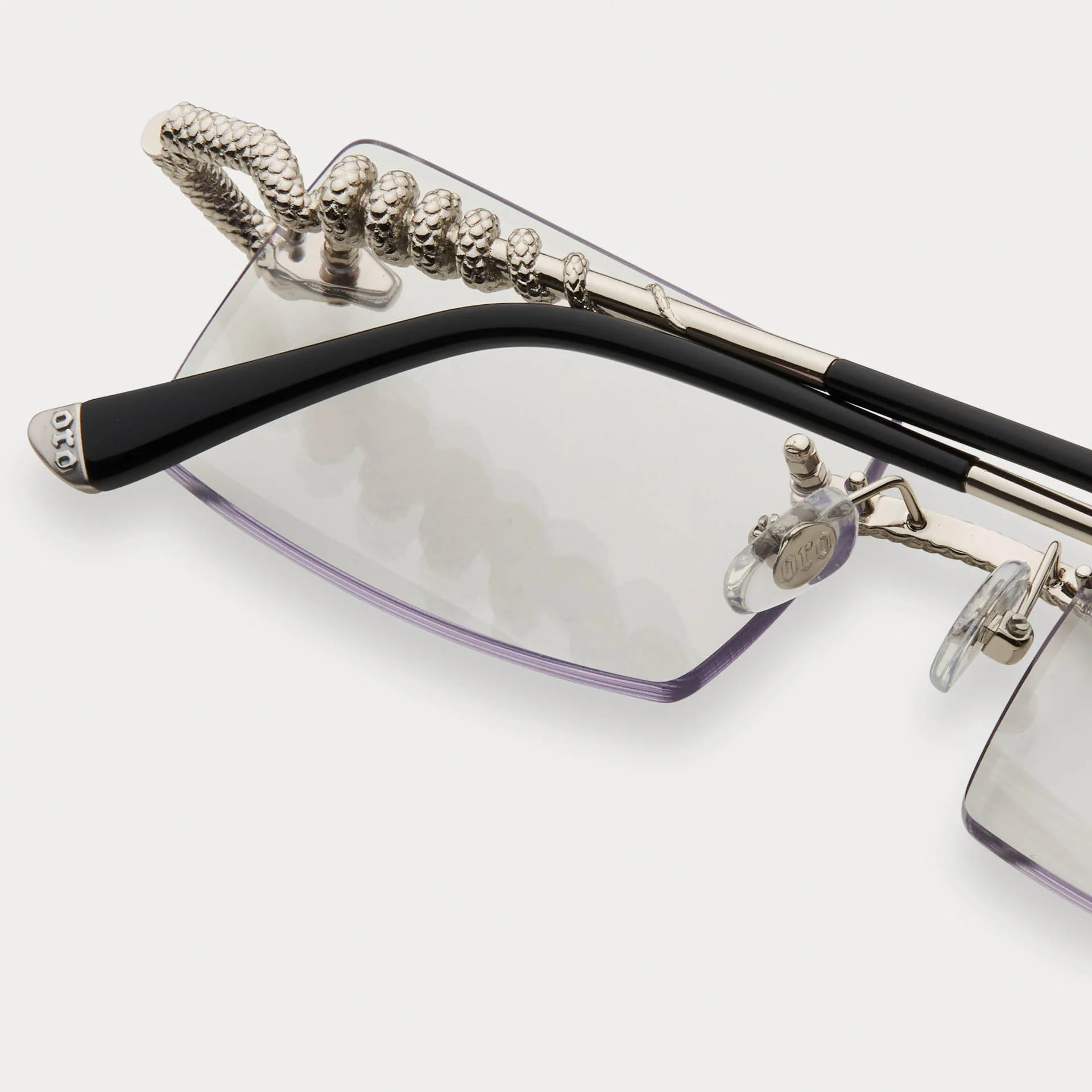 CLEAR SILVER SERPENT AUTHENTIC - Image 7