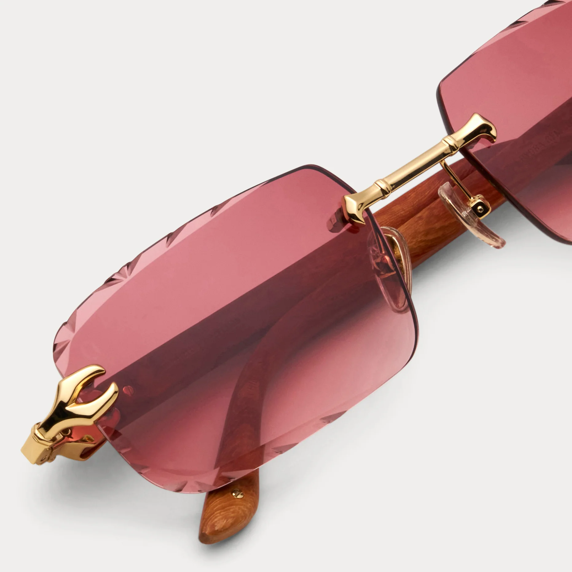 RED TINT HYDRA GEM CUT - Image 5
