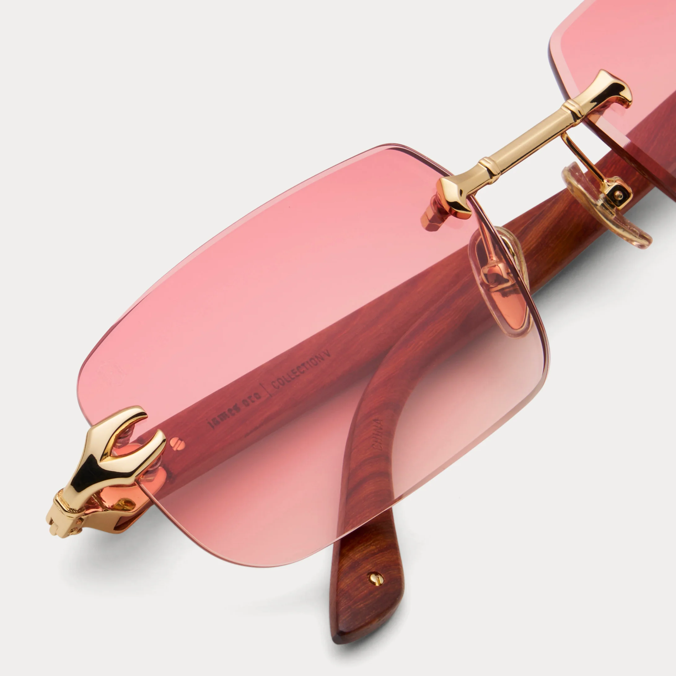 RED TINT HYDRA - Image 7