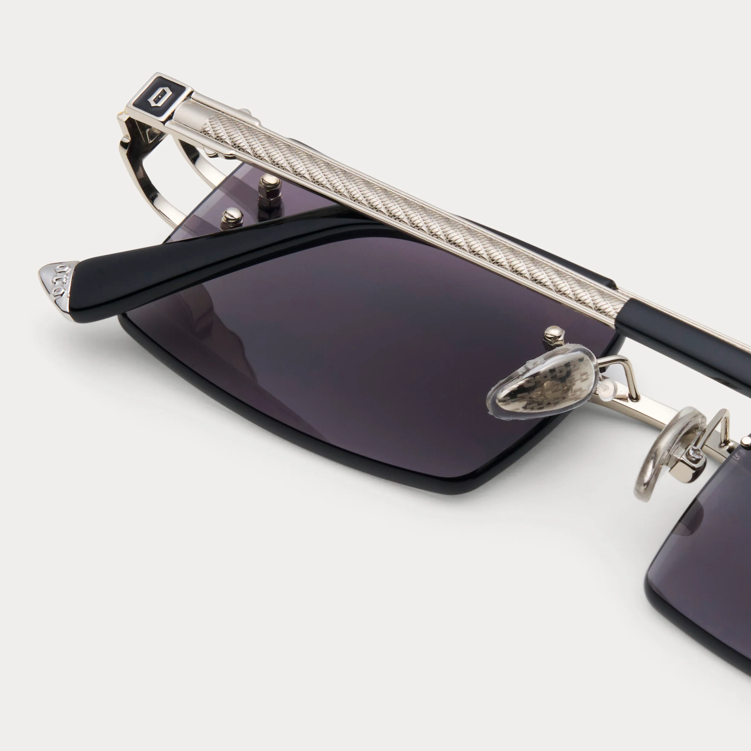 BLACK TINT SILVER AUTHENTIC II - Image 6